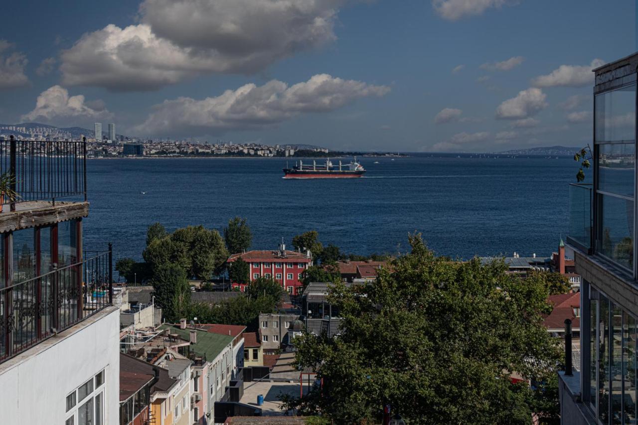Aristocrat Hotel Istanbul Exterior photo