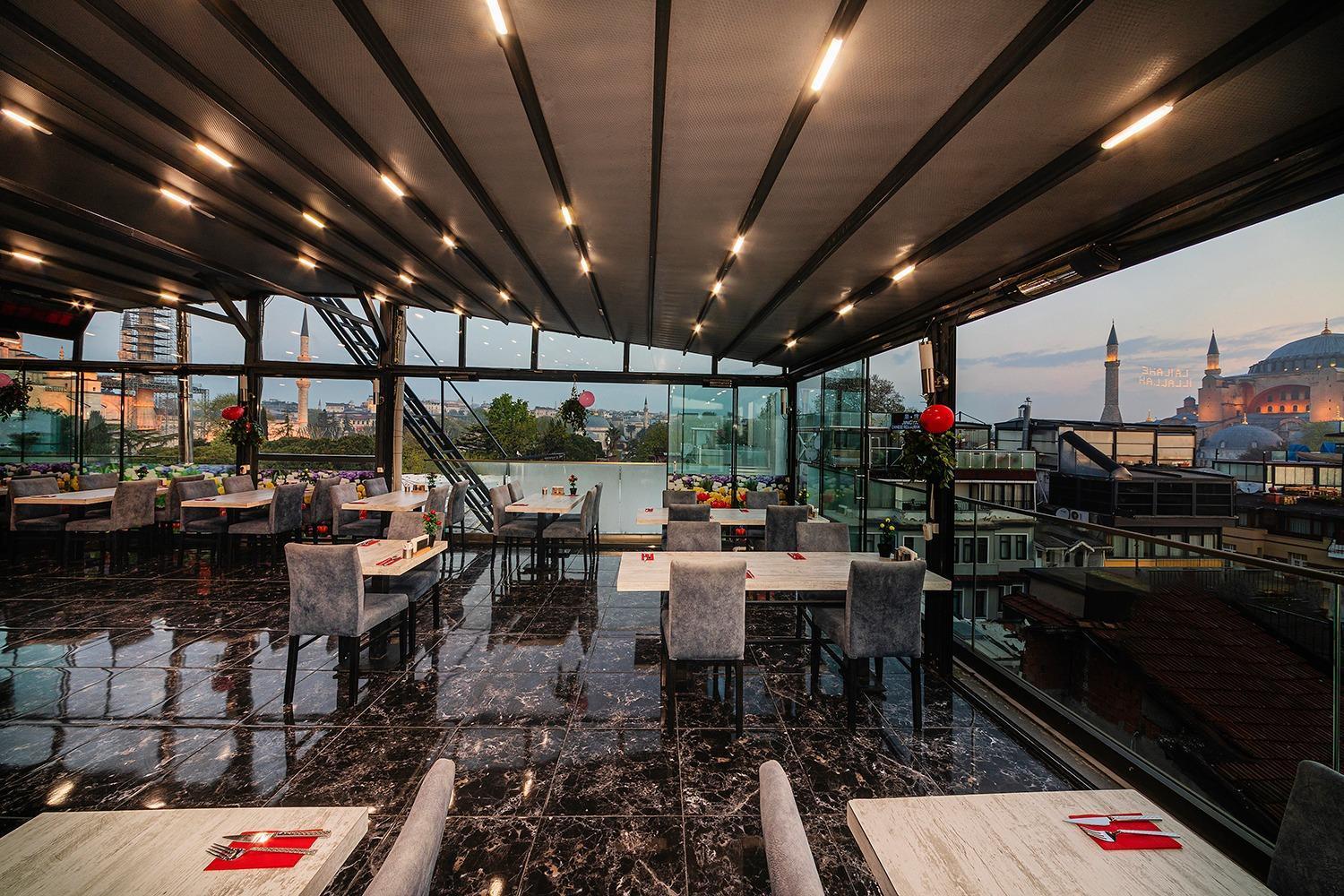 Aristocrat Hotel Istanbul Exterior photo