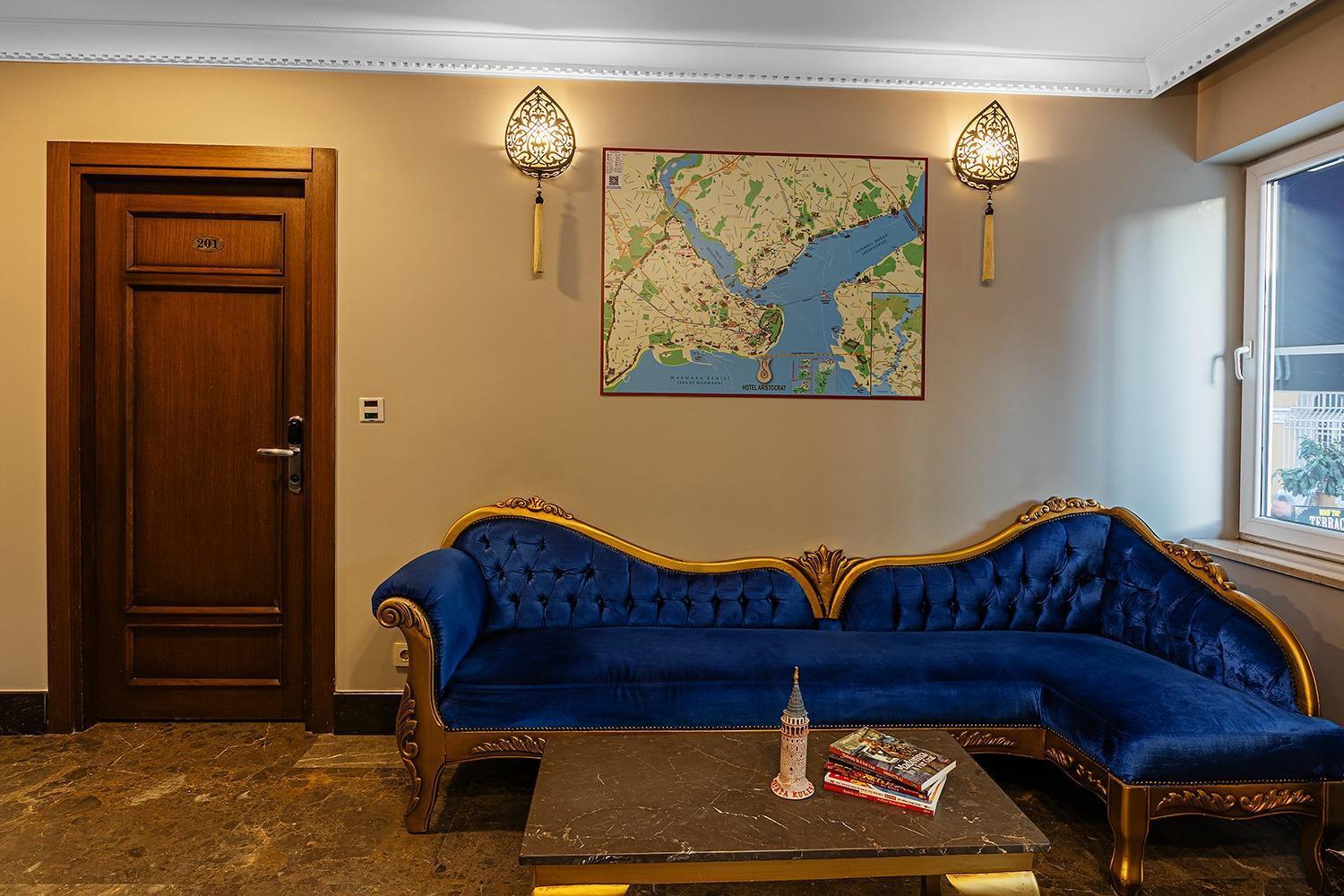 Aristocrat Hotel Istanbul Exterior photo