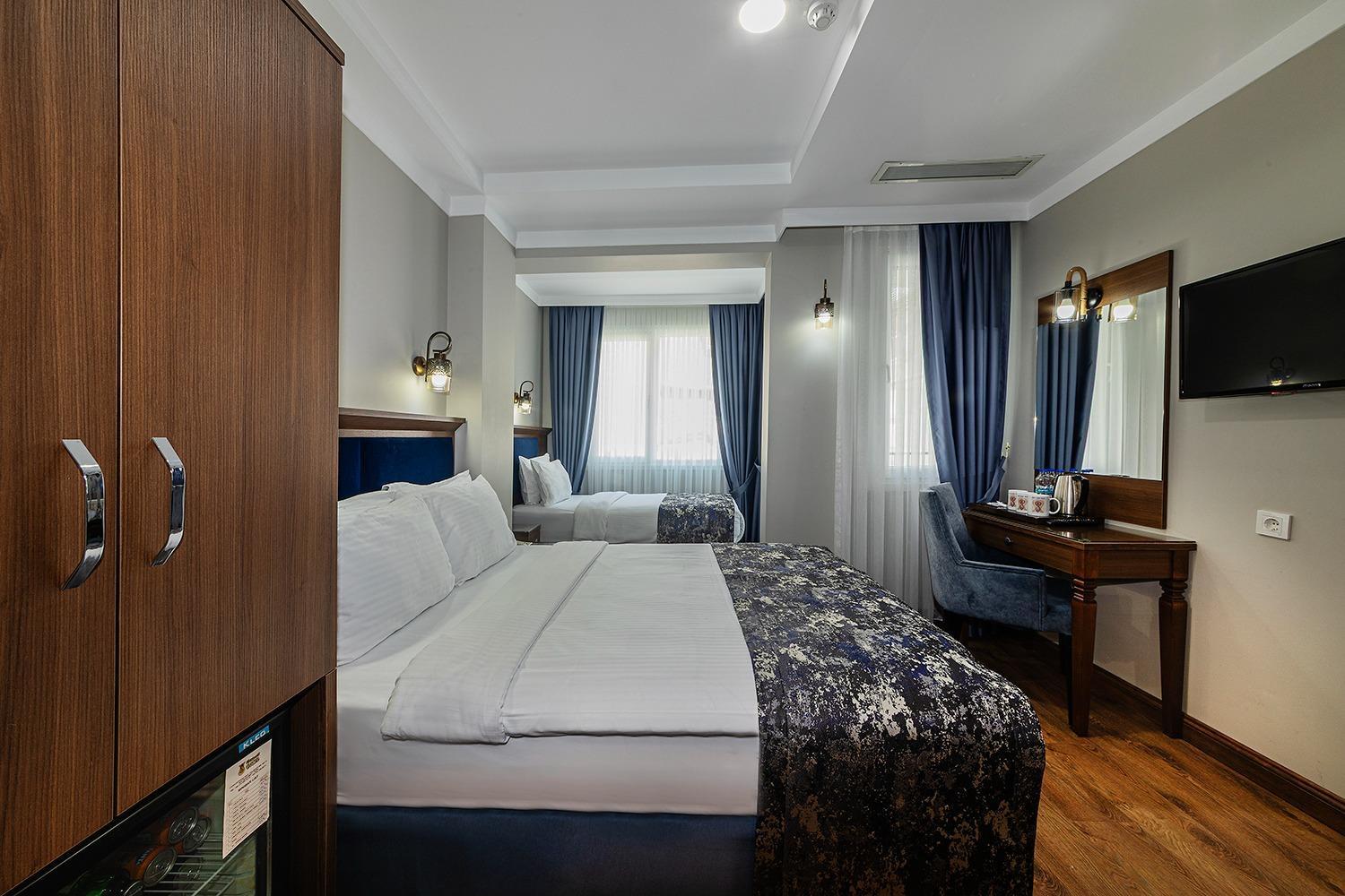 Aristocrat Hotel Istanbul Exterior photo