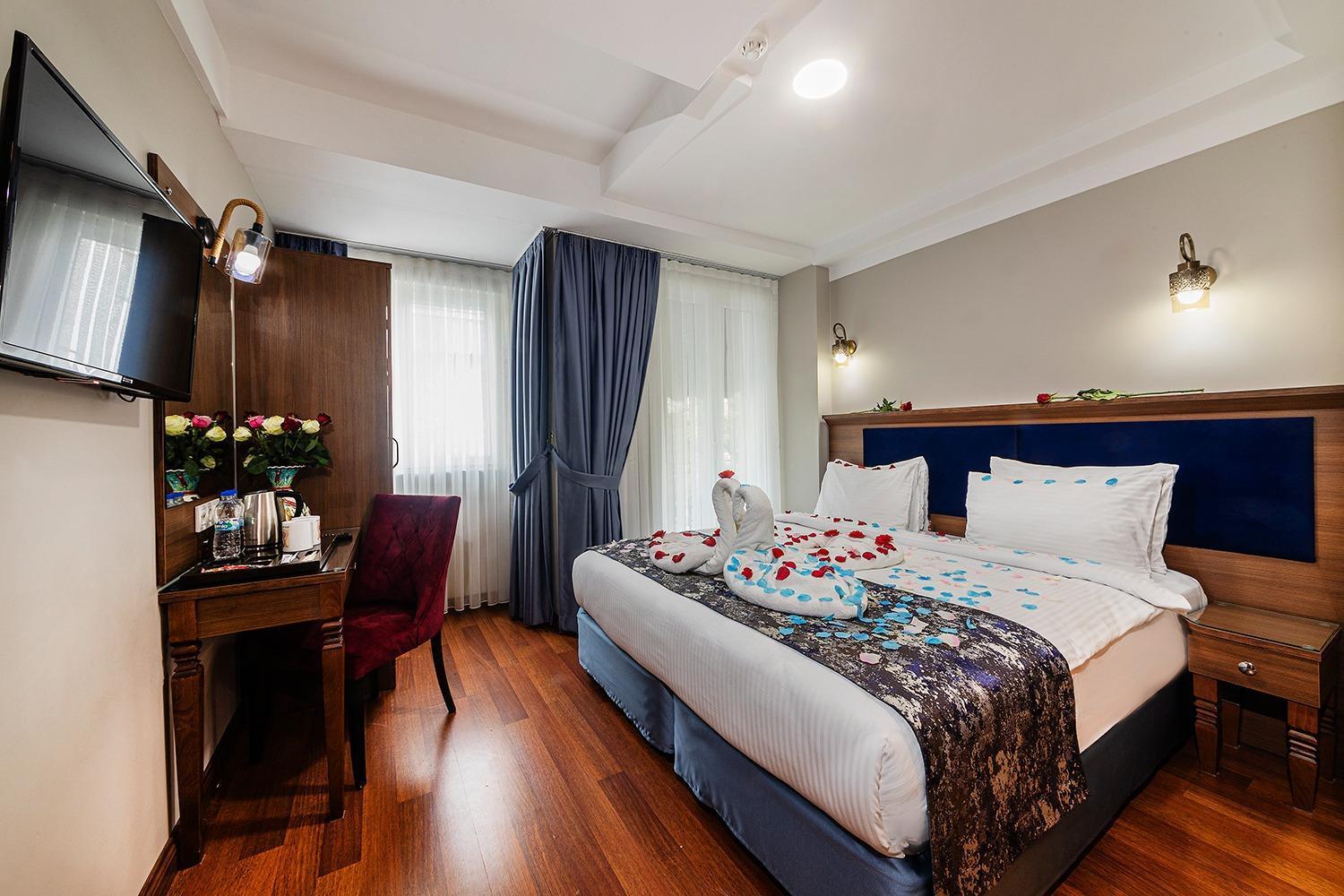 Aristocrat Hotel Istanbul Exterior photo