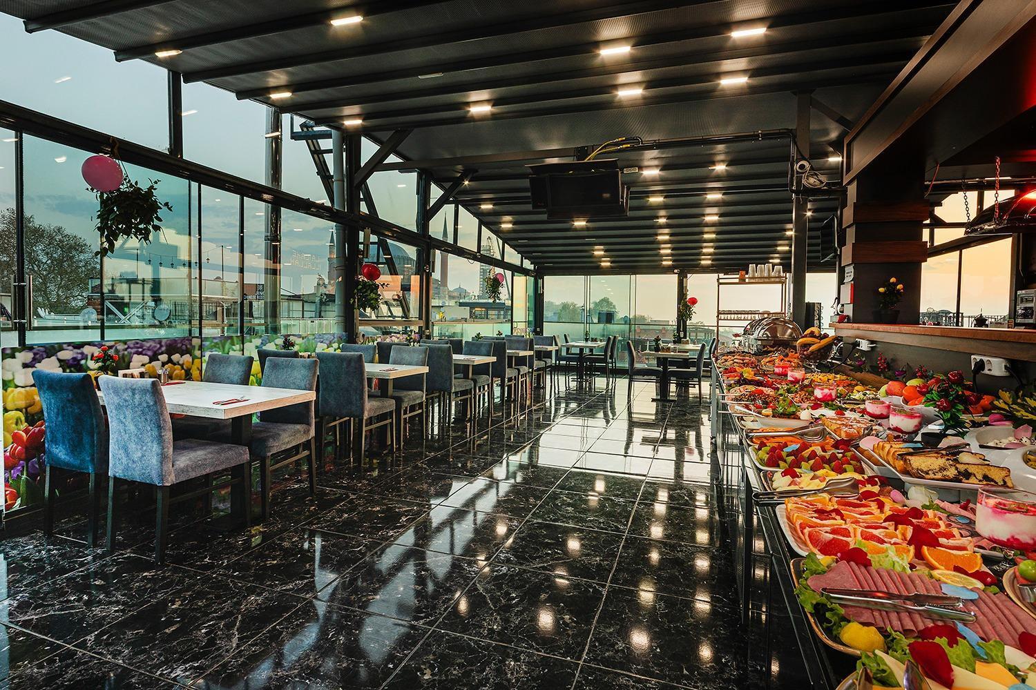 Aristocrat Hotel Istanbul Exterior photo